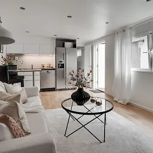 https://exklusivt-gsthus-nra-havet-i-hovs.gothenburg-hotel.com