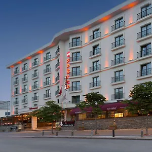 Ramada By Wyndham Florya 4* Estambul